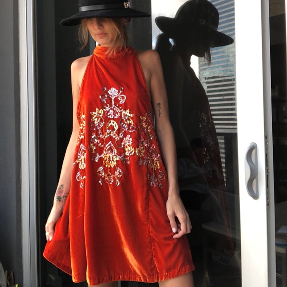 Jill's Sequin Velvet Swing dress/BURNT ORANGE 🔥 - Picture 1 of 4